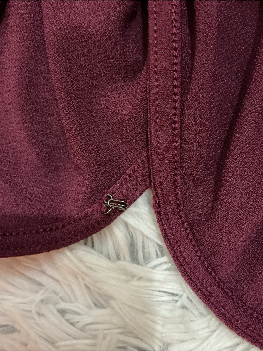 Banana Republic XL Burgundy Surplice Wrap Blouse Long Sleeve NWT - Picture 8 of 15